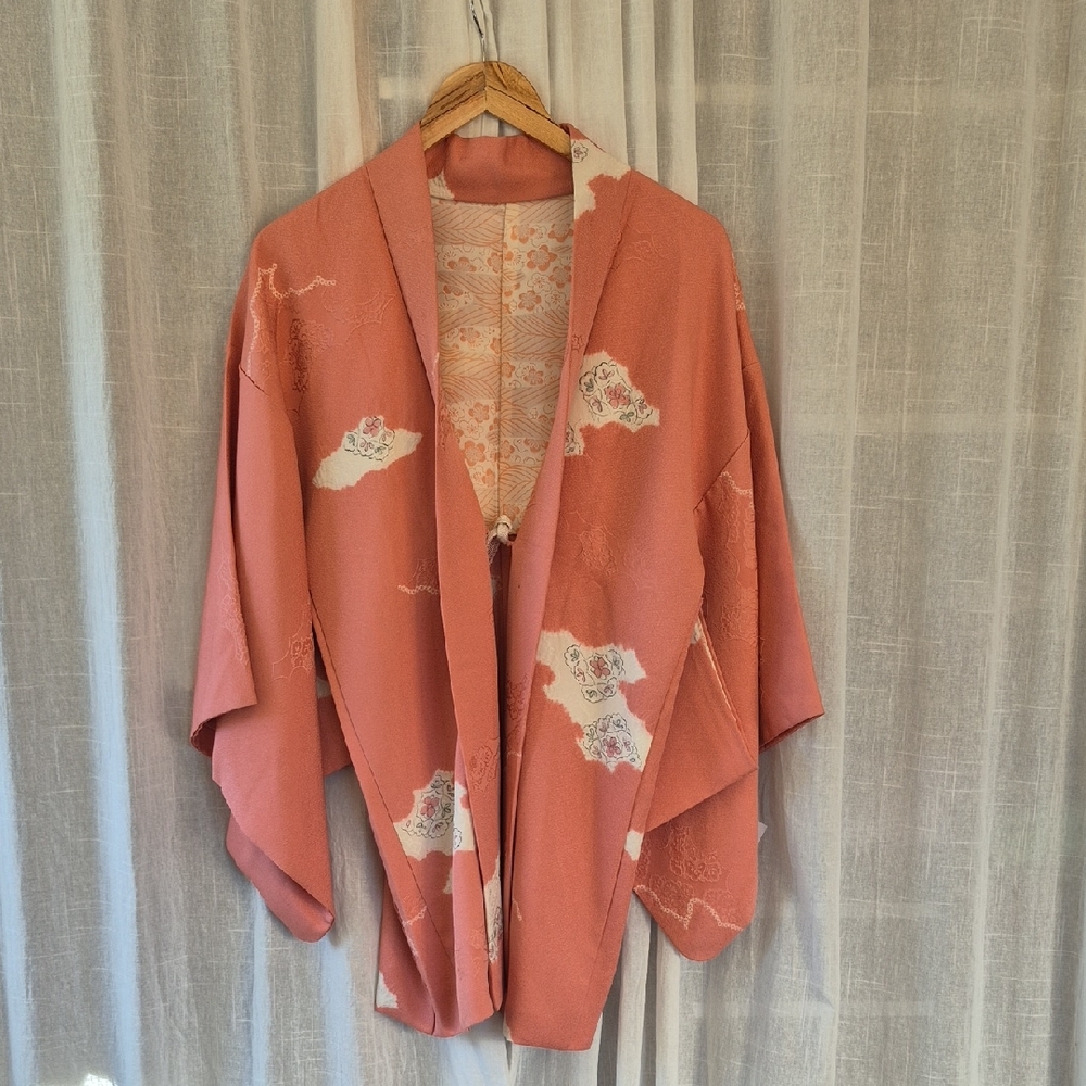 Japanese Pink Kimono White Silk Jacket